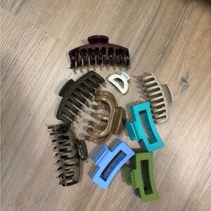Mixed Color Plastic Hair Claw Clip Set